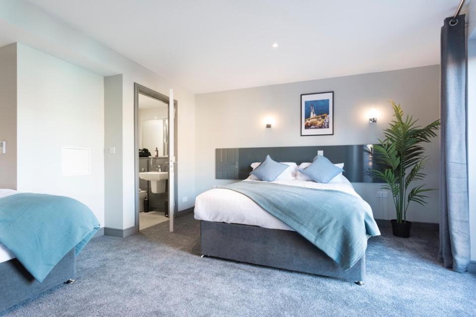 Bank Square Town House Otel Belfast Dış mekan fotoğraf